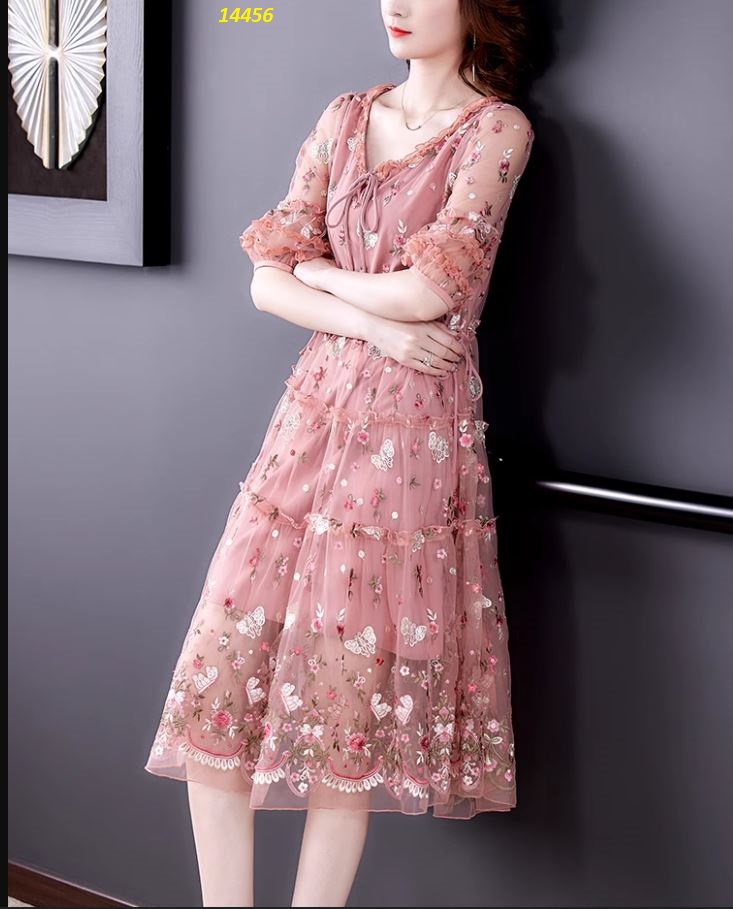 14456-Đầm xòe ren hồng thêu hoa nhí, cổ tròn viền bèo _thumbnail_1