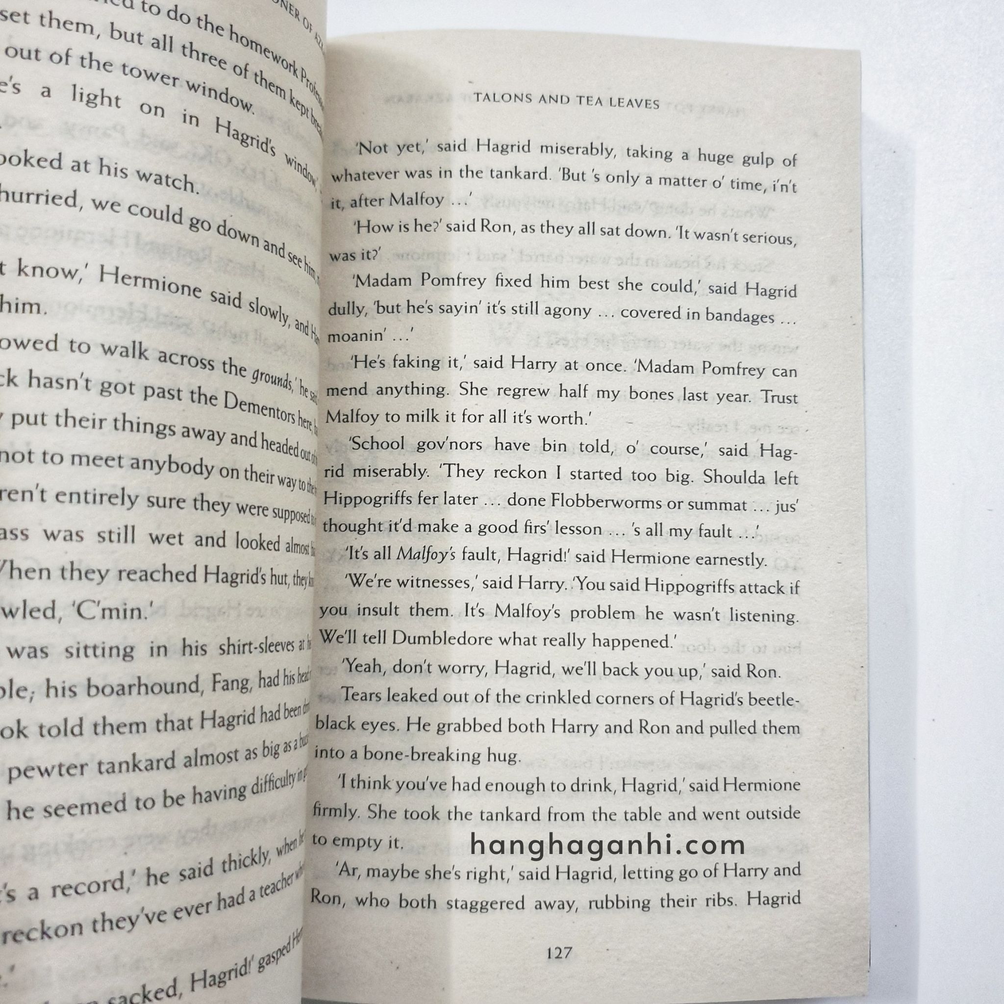 Bộ 8 cuốn truyện Harry Potter Tiếng Anh_thumbnail_1