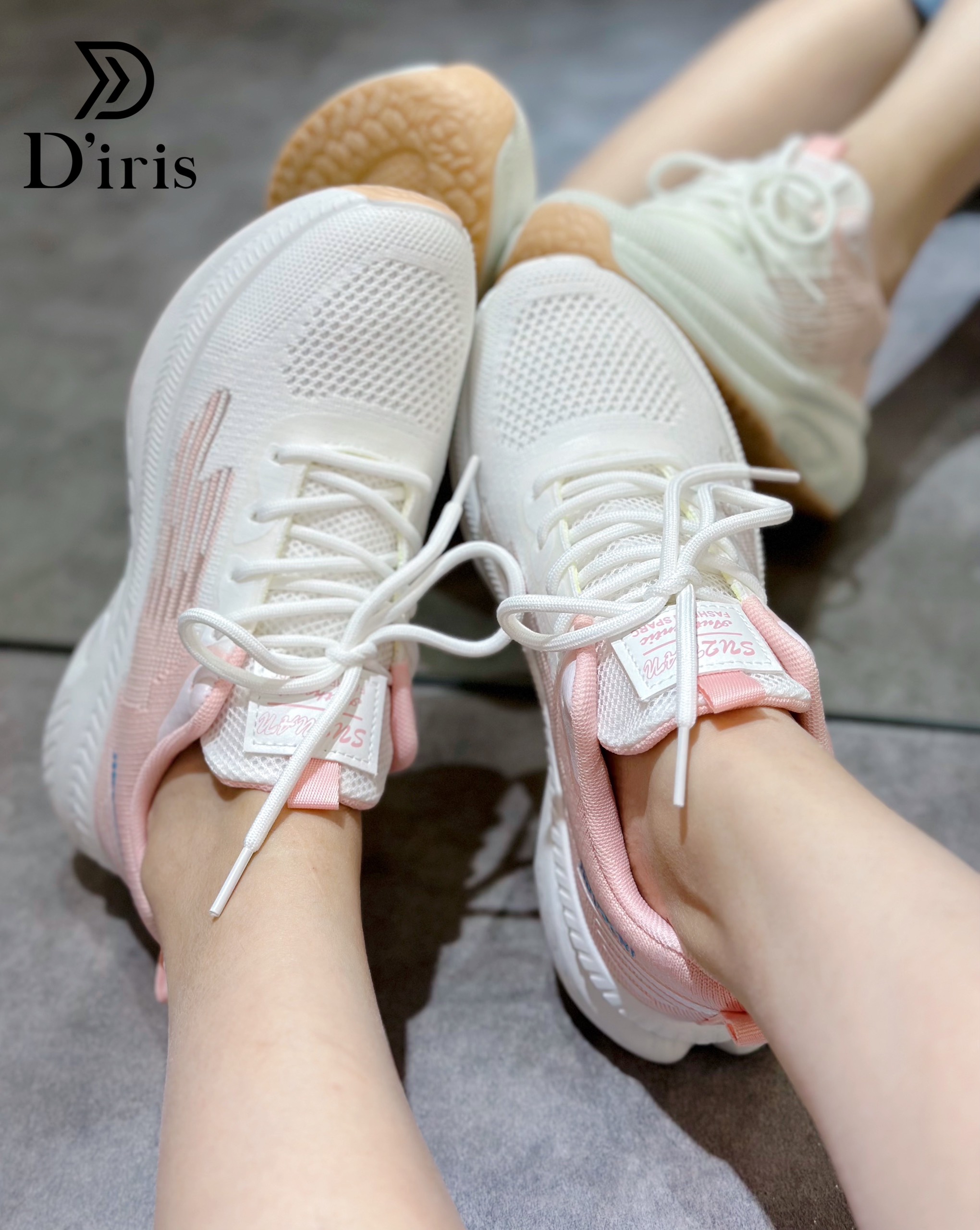 Giày thể thao nữ