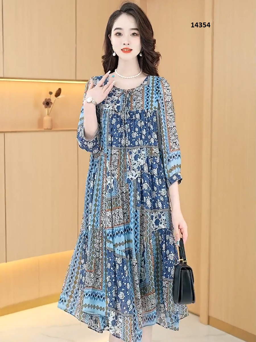 14354-Đầm suông trung niên cao cấp họa tiết xanh dương_thumbnail_1