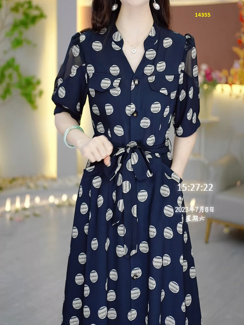 14355-Đầm sơ mi phối nút cổ trụ, họa tiết chấm tròn _thumbnail_4
