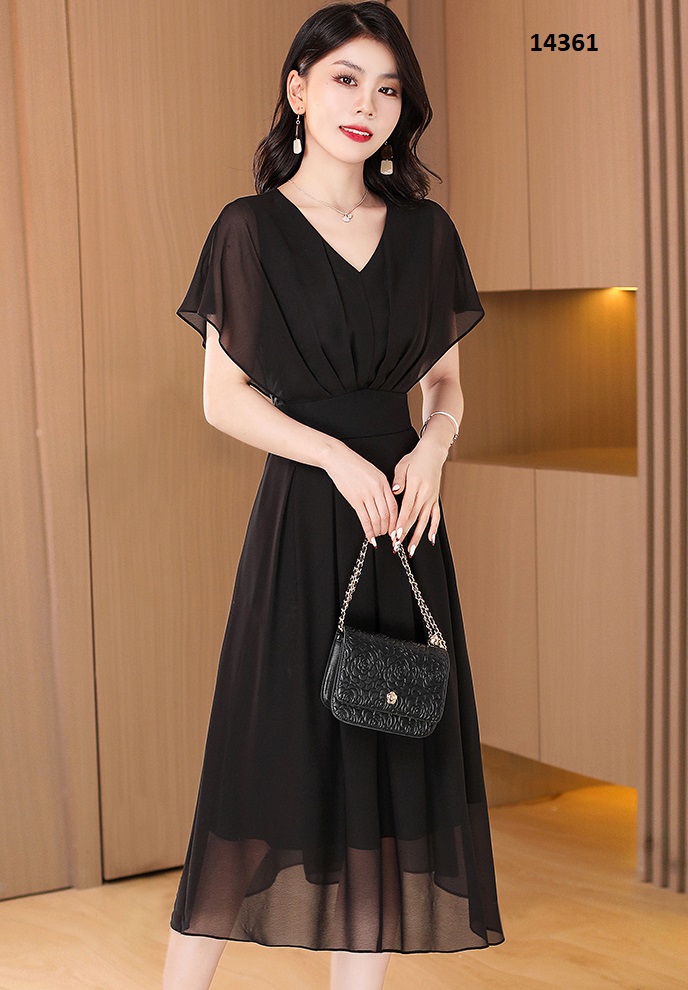 14361-Đầm voan xòe đen cổ tim sang trọng _thumbnail_1