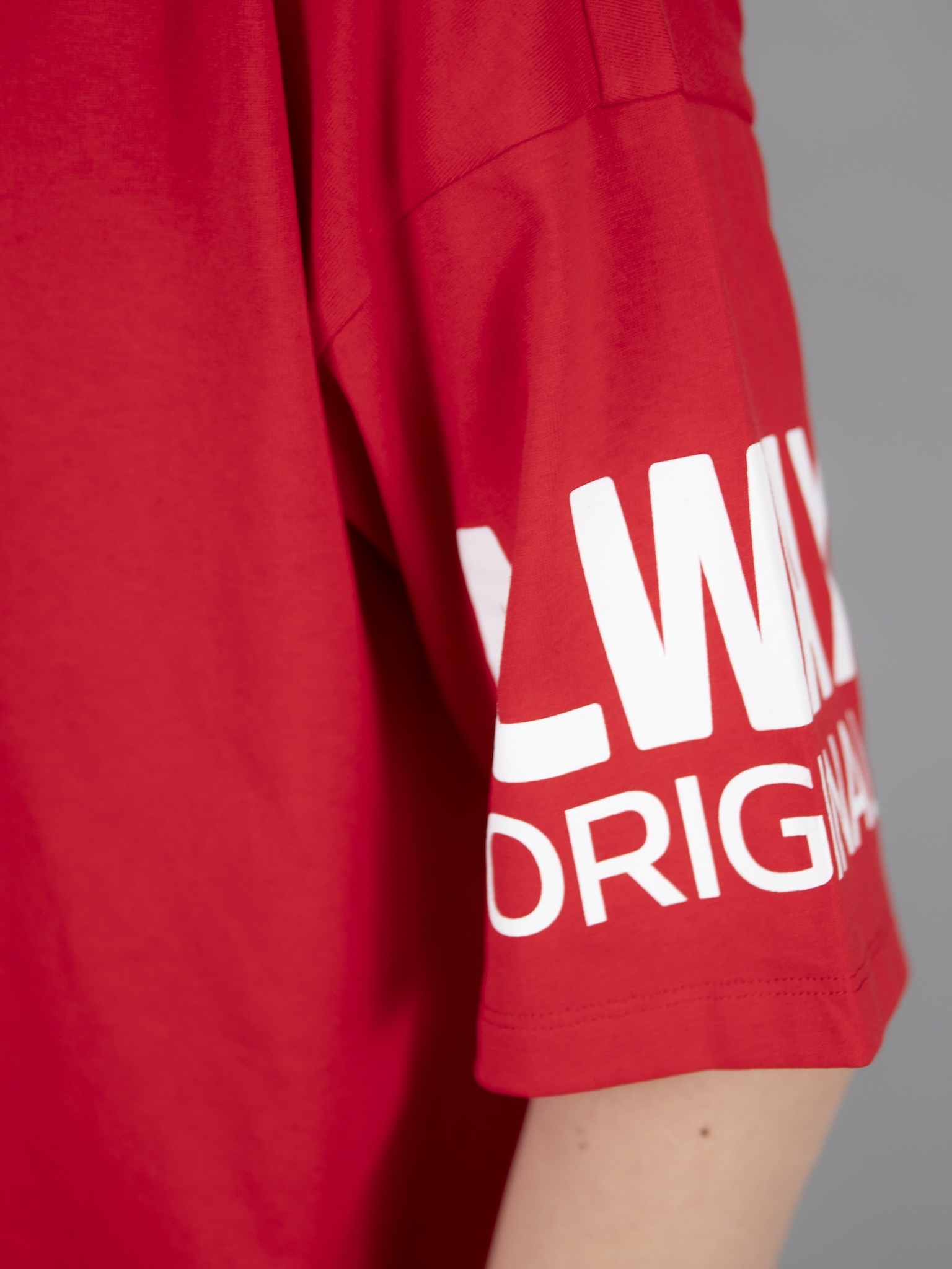 Áo phông dáng rộng đỏ ALWA_thumbnail_7