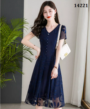 14221-Đầm voan lưới đen họa tiết lá 3D ( voan lưới, lót)_thumbnail_3