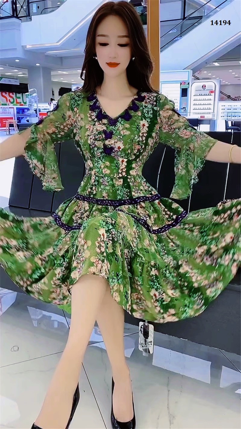 14194-Đầm voan xòe tay lở viền ren xếp tầng (voan, lót)_thumbnail_1