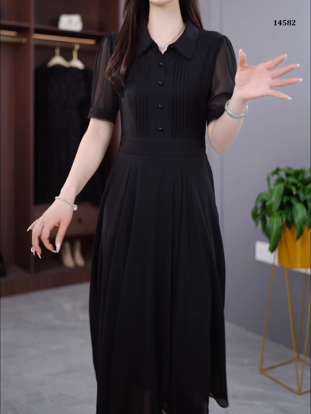 14582-Đầm xòe tay phồng cổ bẻ gấp ly ngực cách điệu (voan.lót )_thumbnail_1