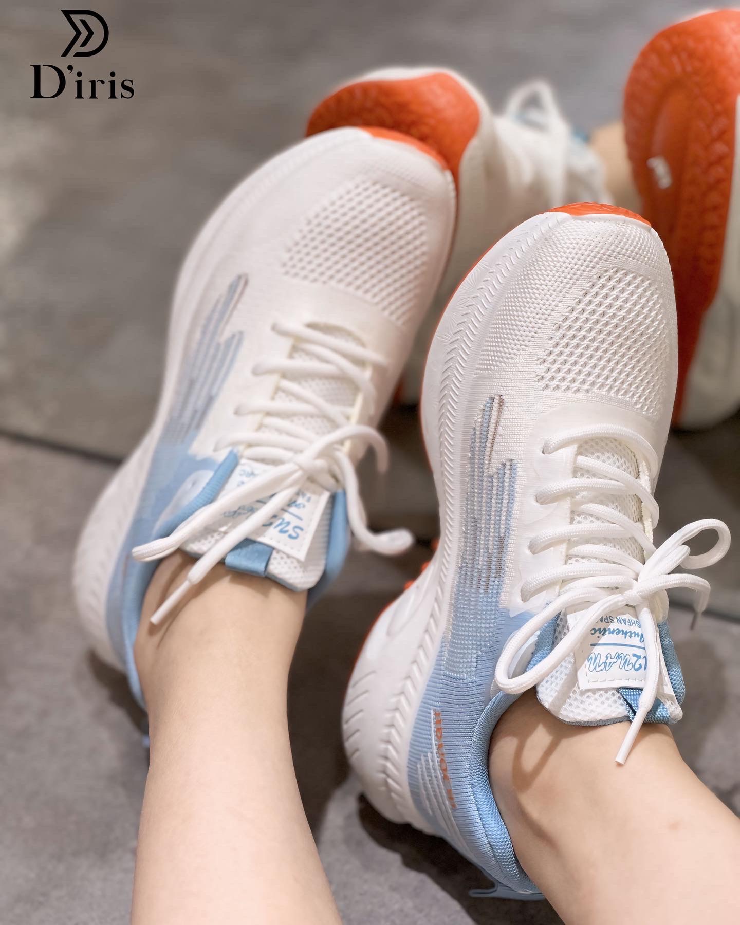 Giày thể thao nữ màu trắng xanh_thumbnail_1