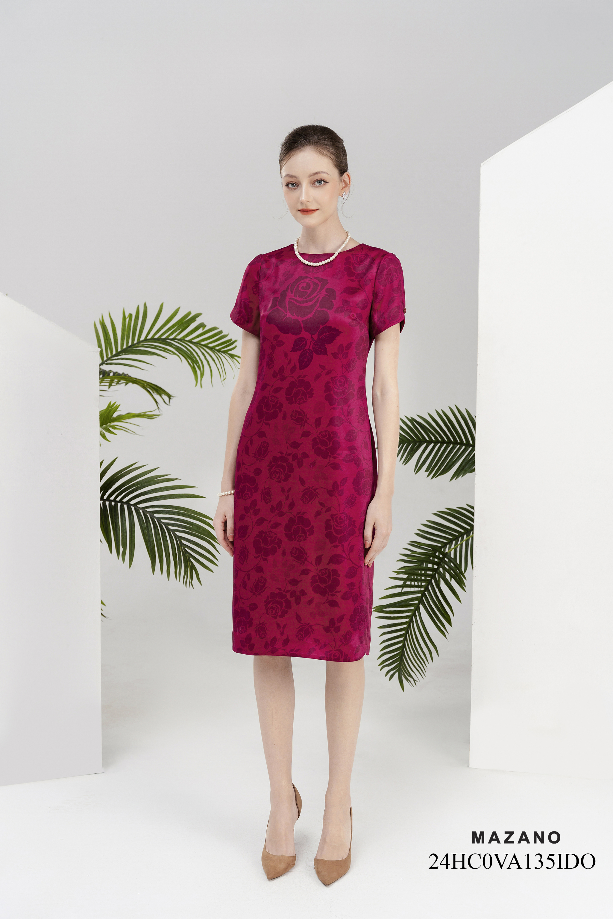 Váy Đầm Suông Vải thô lụa Hoạ tiết hoa hồng cách điệu Cổ tròn Tay ngắn Dài đến bắp chân