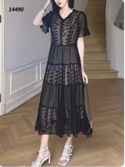 14490-Đầm xòe may tầng phối họa tiết dây leo in nổi_thumbnail_1