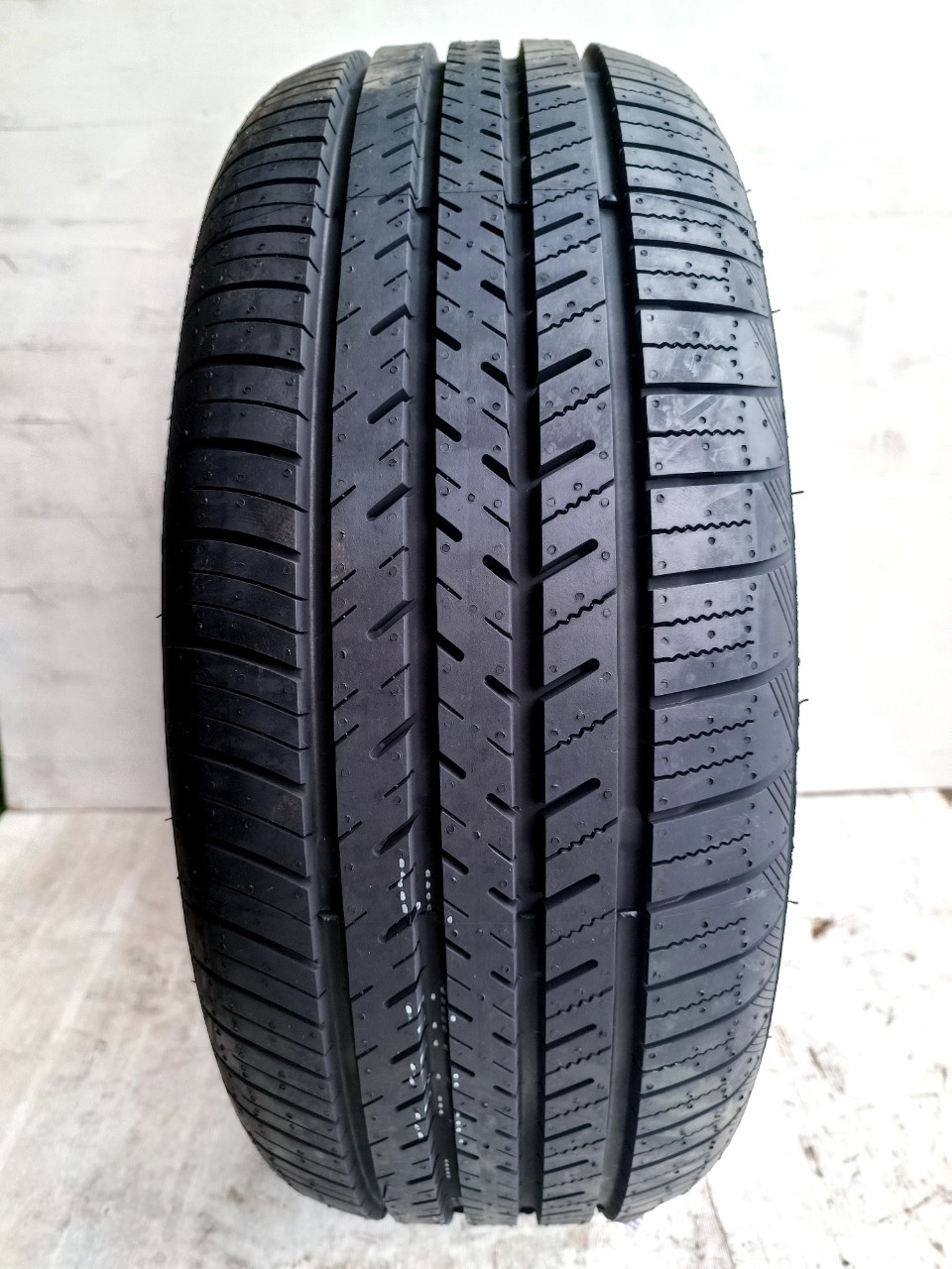 Lốp XC 225/40R19 FORCE UHP 93Y XL AT-_thumbnail_1