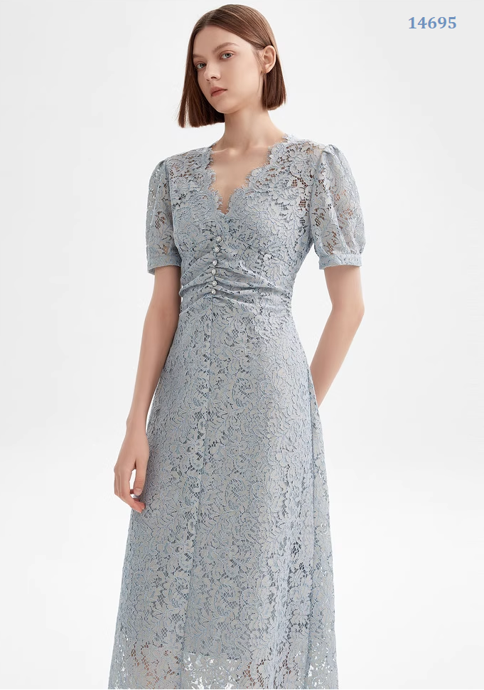 14695-Đầm suông ren cổ  V  kết nút ngực (ren, thun)_thumbnail_3