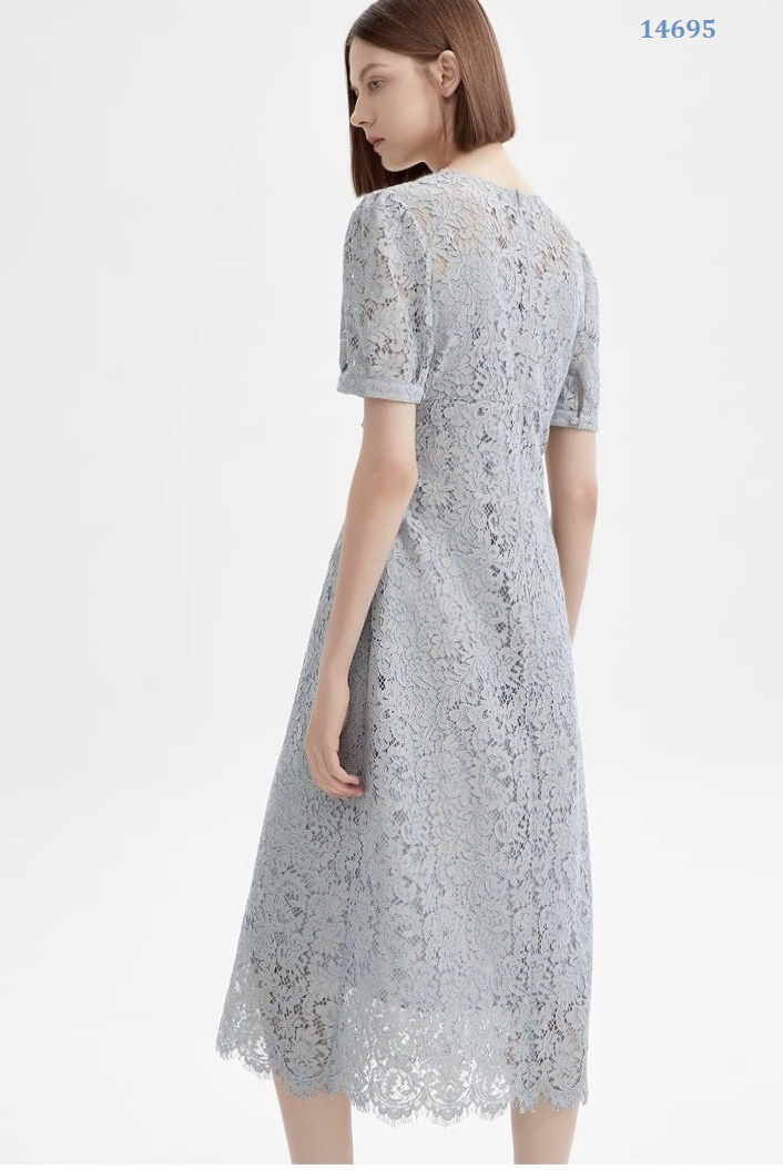 14695-Đầm suông ren cổ  V  kết nút ngực (ren, thun)_thumbnail_2