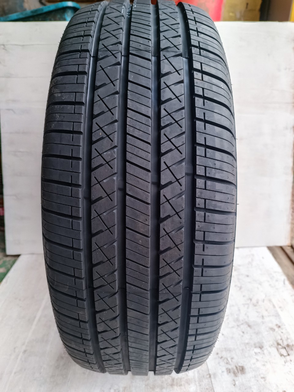 Lốp 265/65R17 LION SPORT 4×4 HP3 112H LA_thumbnail_3
