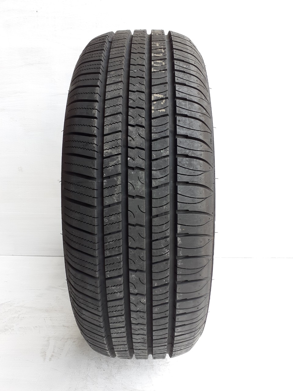 Lốp 235/50R18 FORCE HP 99V AT_thumbnail_1