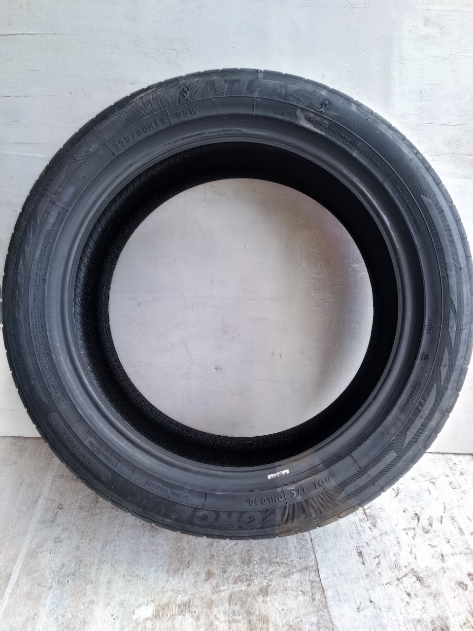 Lốp 225/50R18 FORCE UHP 95W ATLAS (HB) ECE CCC PCI VCM_thumbnail_5