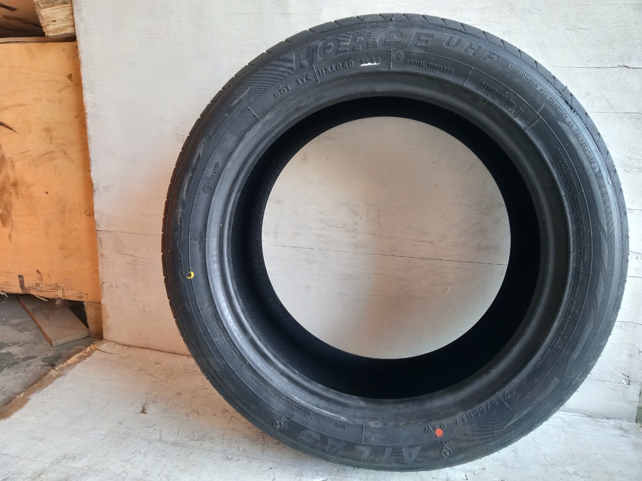 Lốp 215/55R17 FORCE UHP 94W AT PCI_thumbnail_3