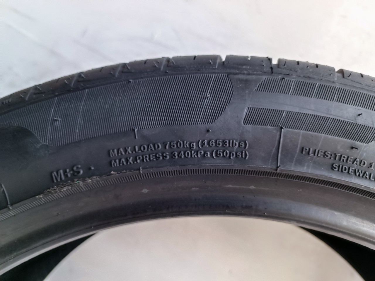 Lốp 235/45R18 LION SPORT3 98Y XL LA (HB) CCC PCI_thumbnail_2