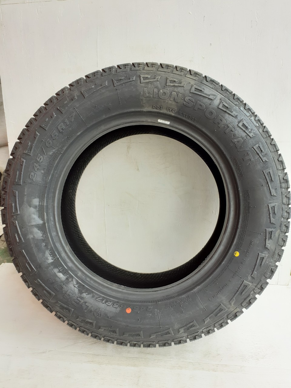 Lốp 245/65R17 LION SPORT A/T 111T LA_thumbnail_5
