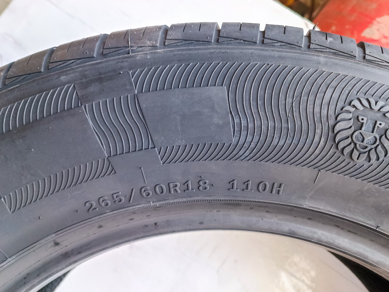 Lốp 255/65R17 LION SPORT 4×43 HP 110H LA_thumbnail_1