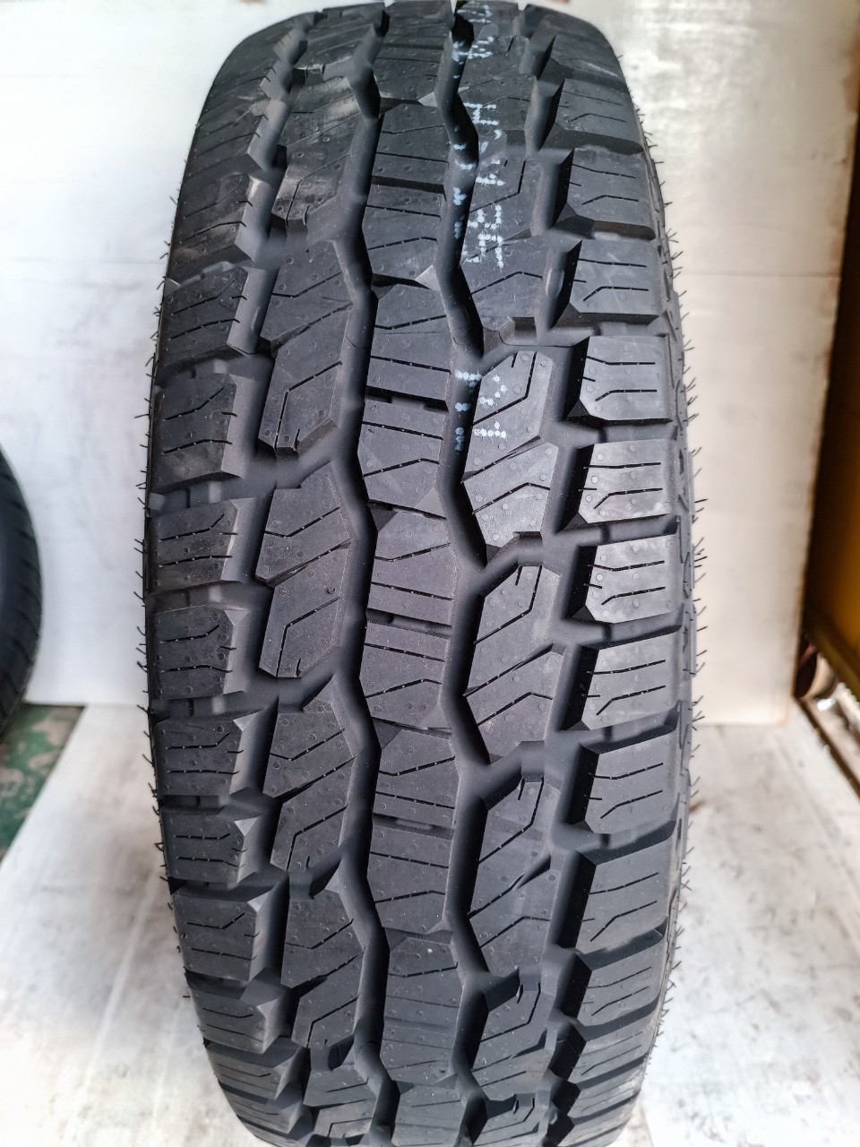 Lốp 245/75R16 PARALLER A/T 111T AT OWL PCI_thumbnail_1