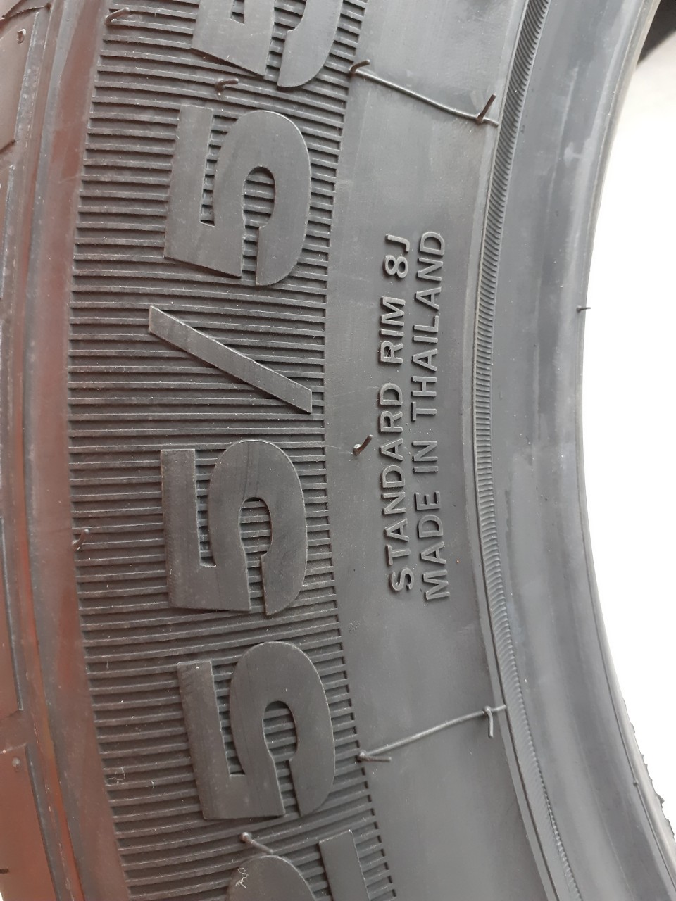 Lốp 255/55R18 LION SPORT 4X4 HP109V XL LA