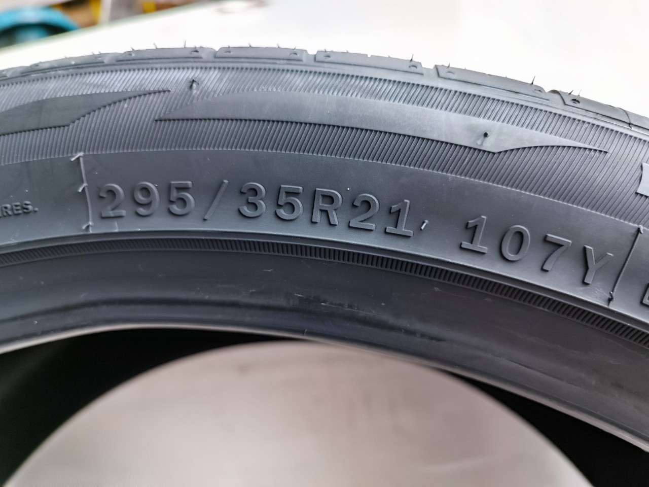 Lốp 295/35R21 FORCE UHP 107Y XL AT VCM_thumbnail_3