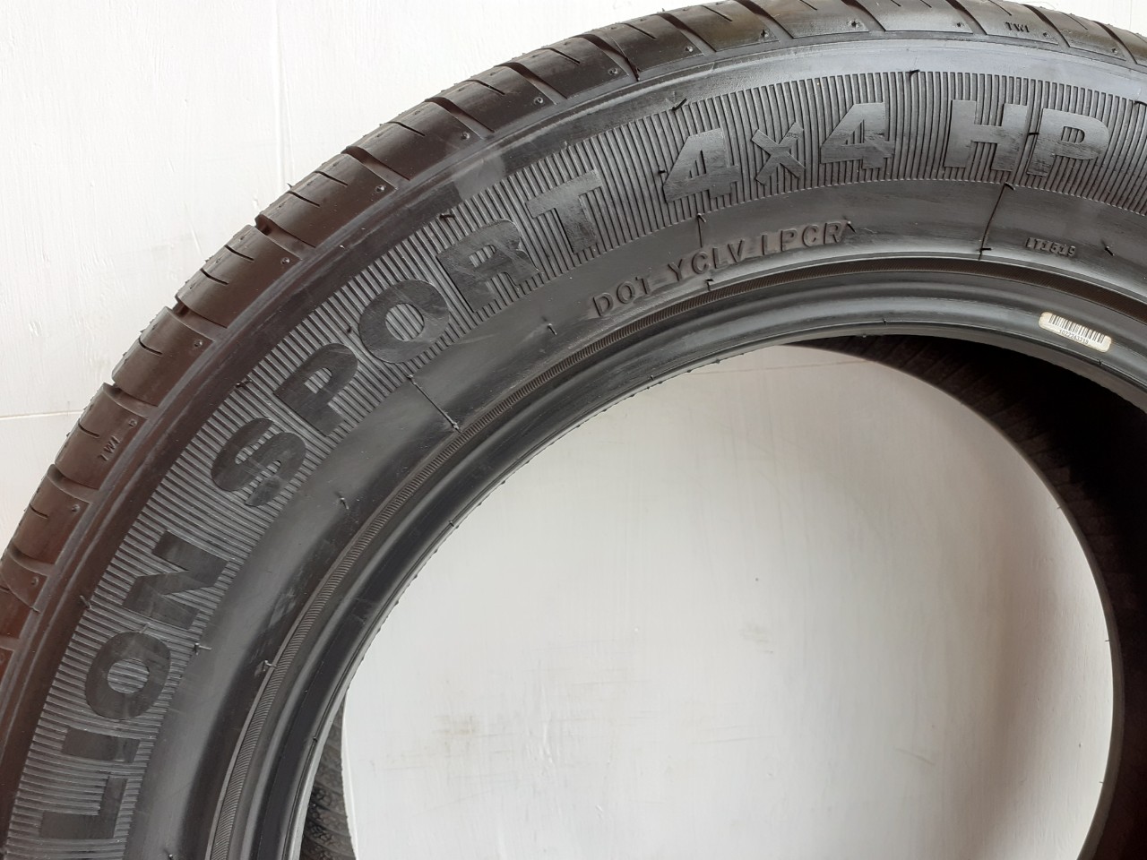 Lốp 235/55R17 LION SPORT 4×4 HP 103V XL LA_thumbnail_2