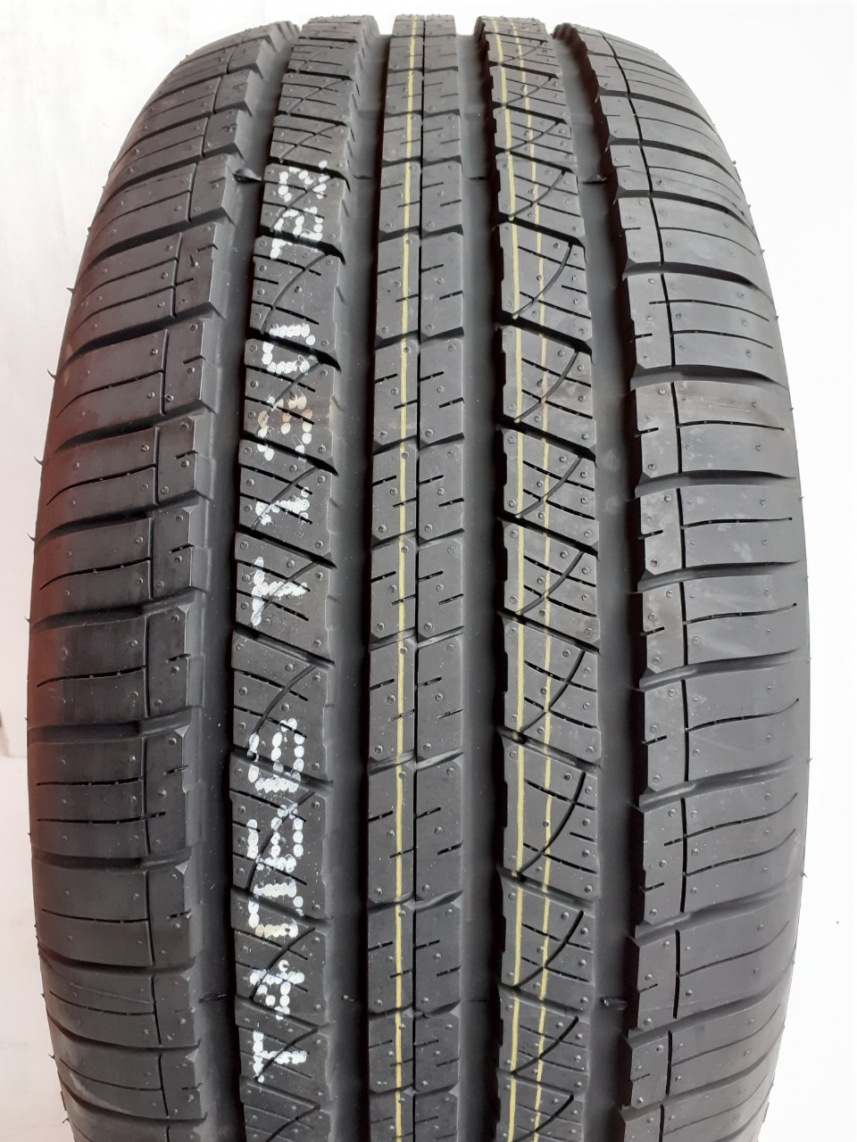 Lốp 255/55R18 LION SPORT 4X4 HP109V XL LA_thumbnail_1