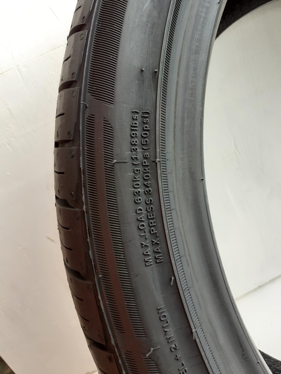 Lốp 235/50R18 LION SPORT3 101W LA_thumbnail_3