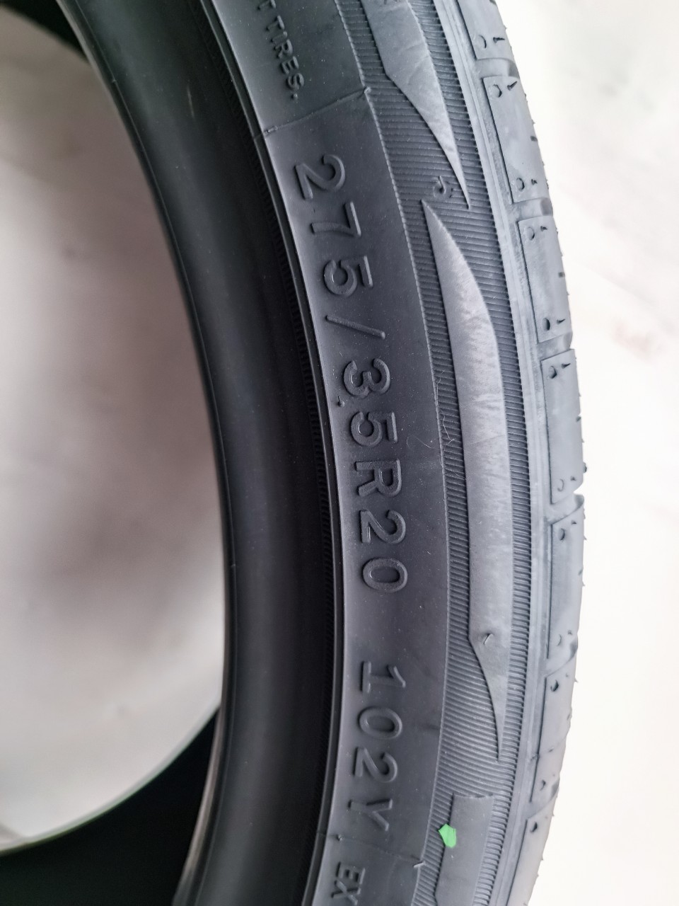 là Lốp 275/35R20 FORCE UHP 102Y XL AT VCM_thumbnail_3