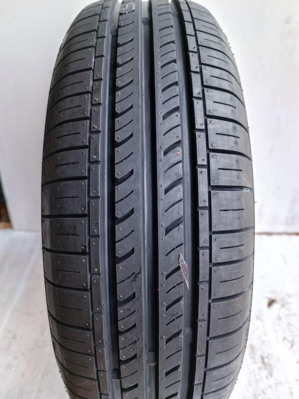 Lốp 175/70R14 NOVA-FORCE GP 84T LA ECE PCI_thumbnail_1