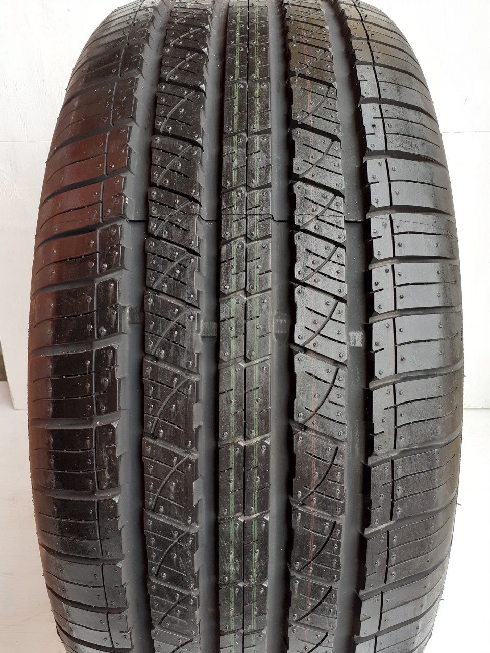 Lốp 235/55R17 LION SPORT 4×4 HP 103V XL LA_thumbnail_3