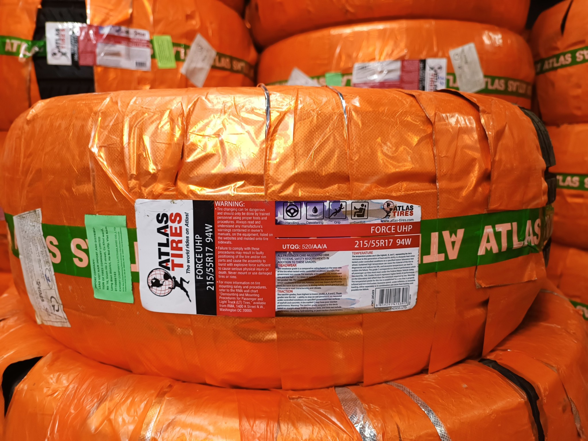 Lốp 215/55R17 FORCE UHP 94W AT PCI_thumbnail_0