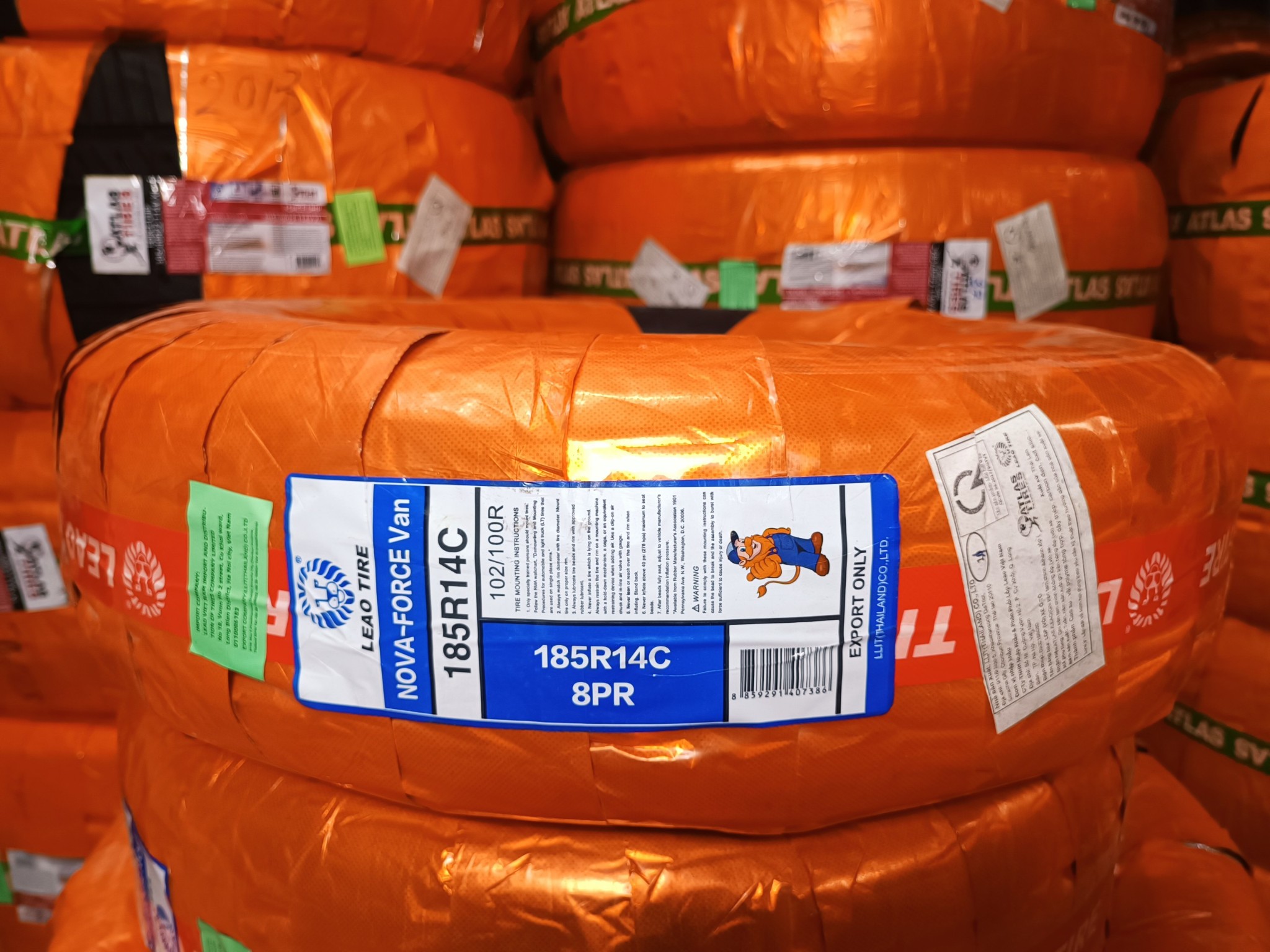 Lốp 185R14C 8PR NOVA-FORCE Van 102/100R LA