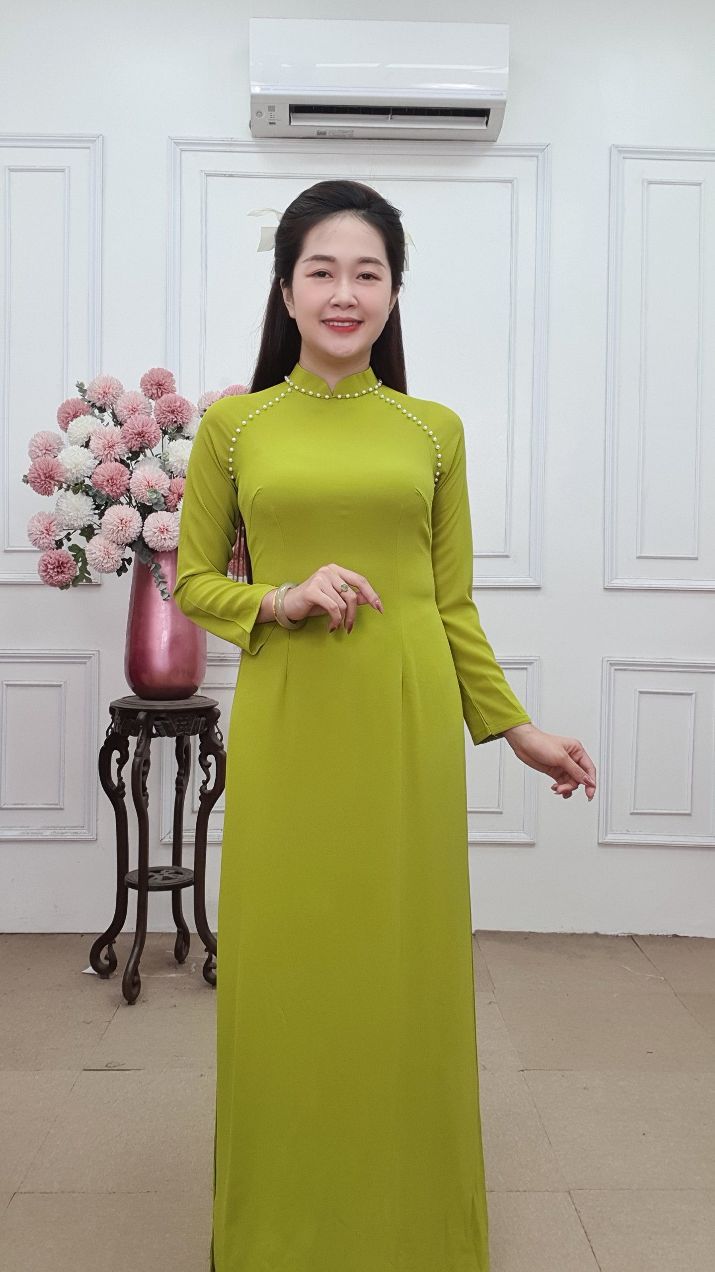 A2673 bộ áo dài truyền thống chiffon bốn tà cốm rêu (áo + quần)