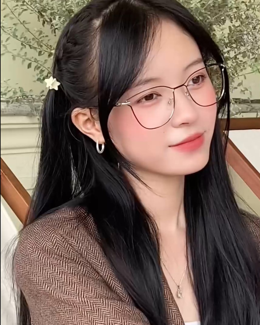 Gọng kính viền vuông cánh tiên 72835