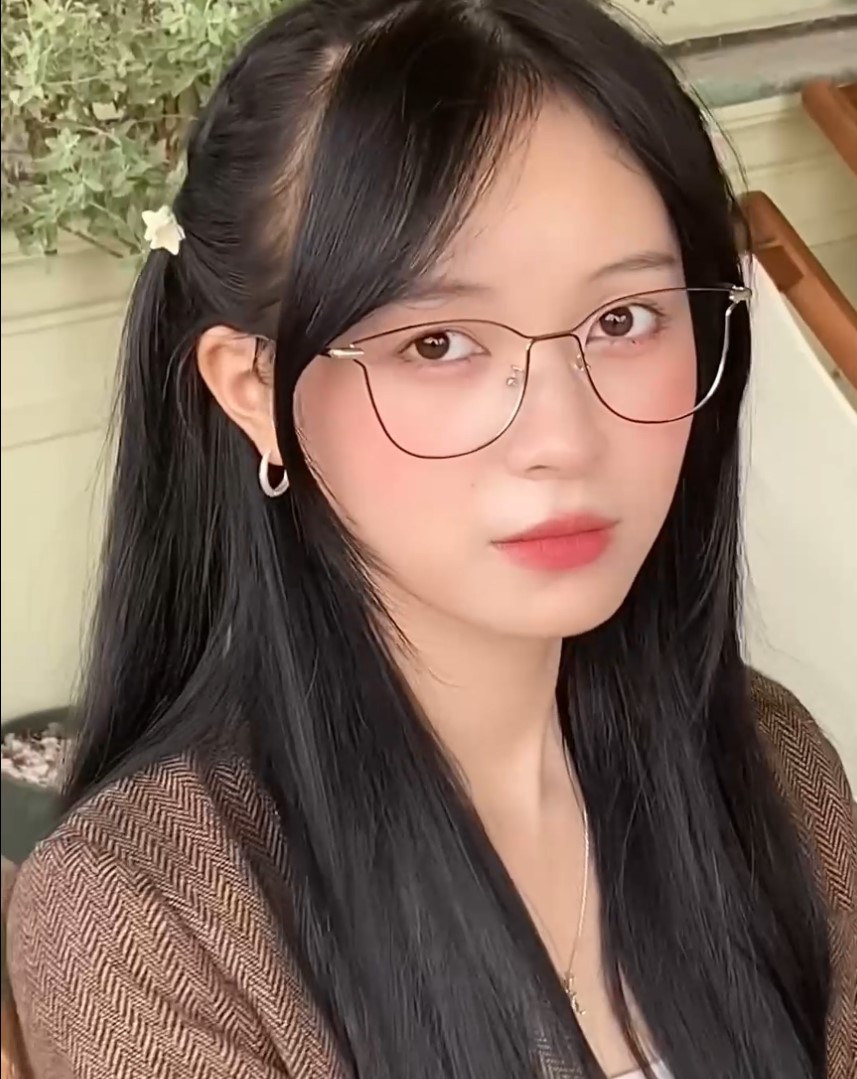 Gọng kính viền vuông cánh tiên 72835_thumbnail_6