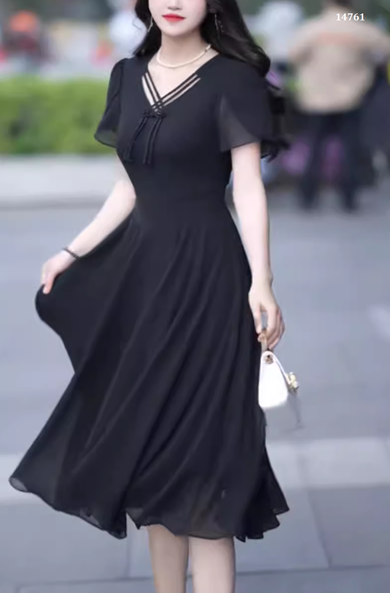 14761-1Đầm xòe cổ tàu kết dây  cách điệu (voan, lót)_thumbnail_3