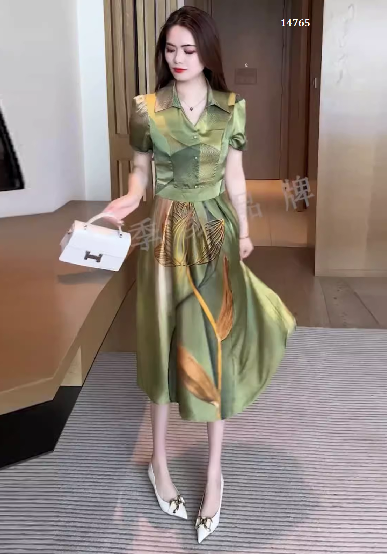 14765-Đầm lụa xòe cổ bẻ cách điệu (lụa, lót)_thumbnail_0