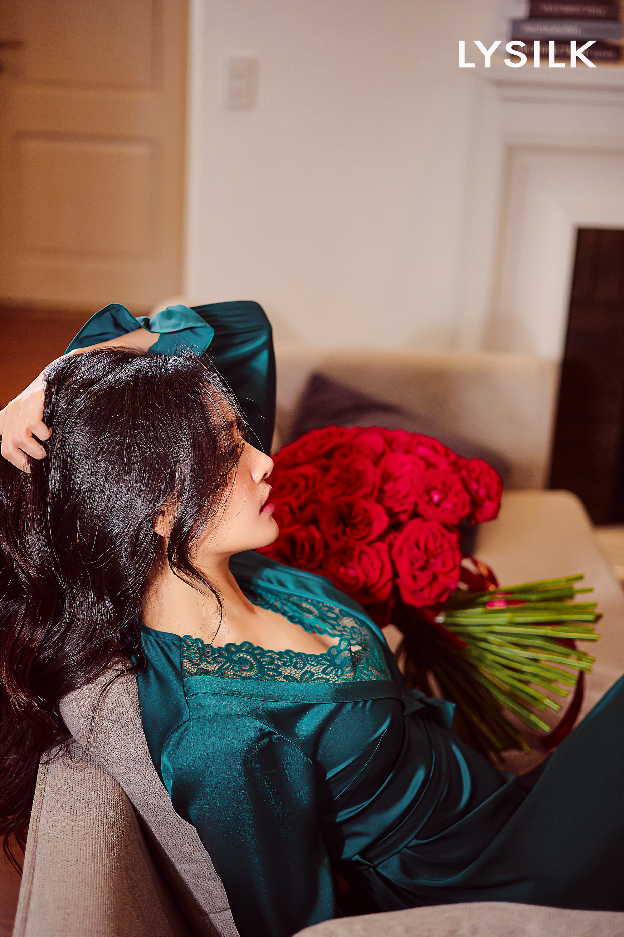 Váy ngủ lụa V30_thumbnail_2