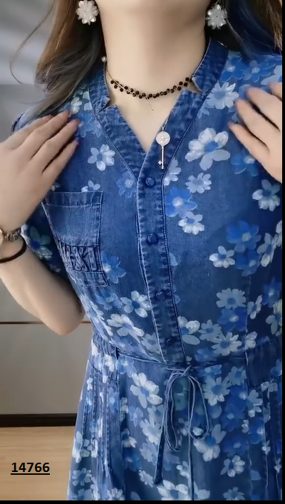 14766-Đầm xòe jeans xanh hoa trắng thắt dây eo cách diệu ( jeans mềm)_thumbnail_2