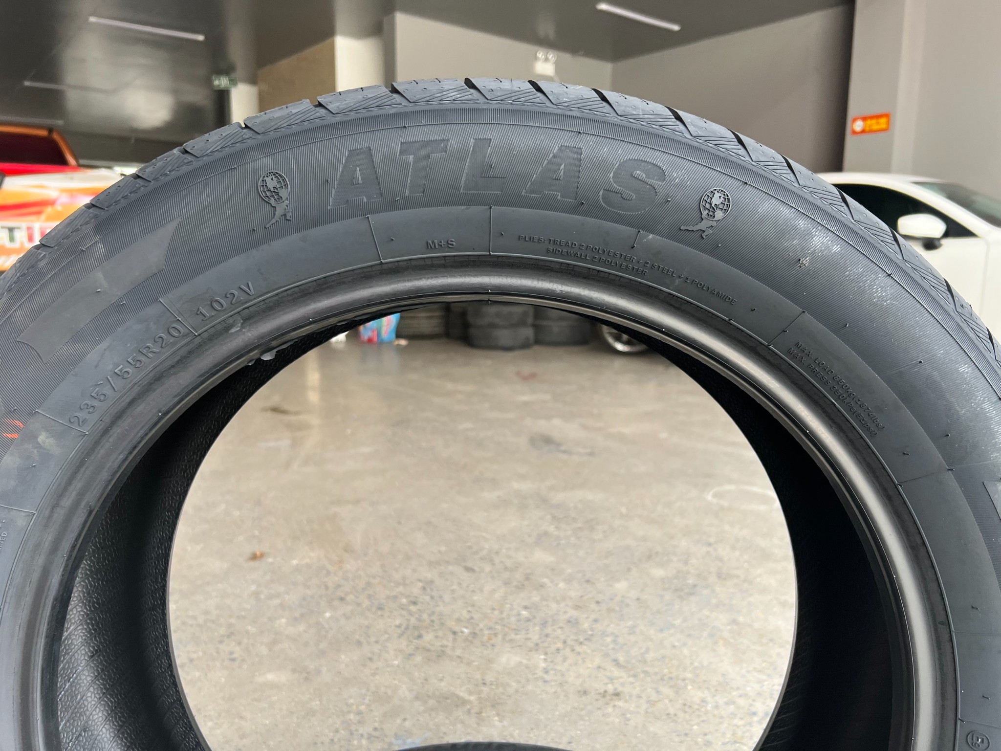 Lốp 235/55R20 FORCE UHP 102V AT(HB)ECE PCI P-Trial_thumbnail_5