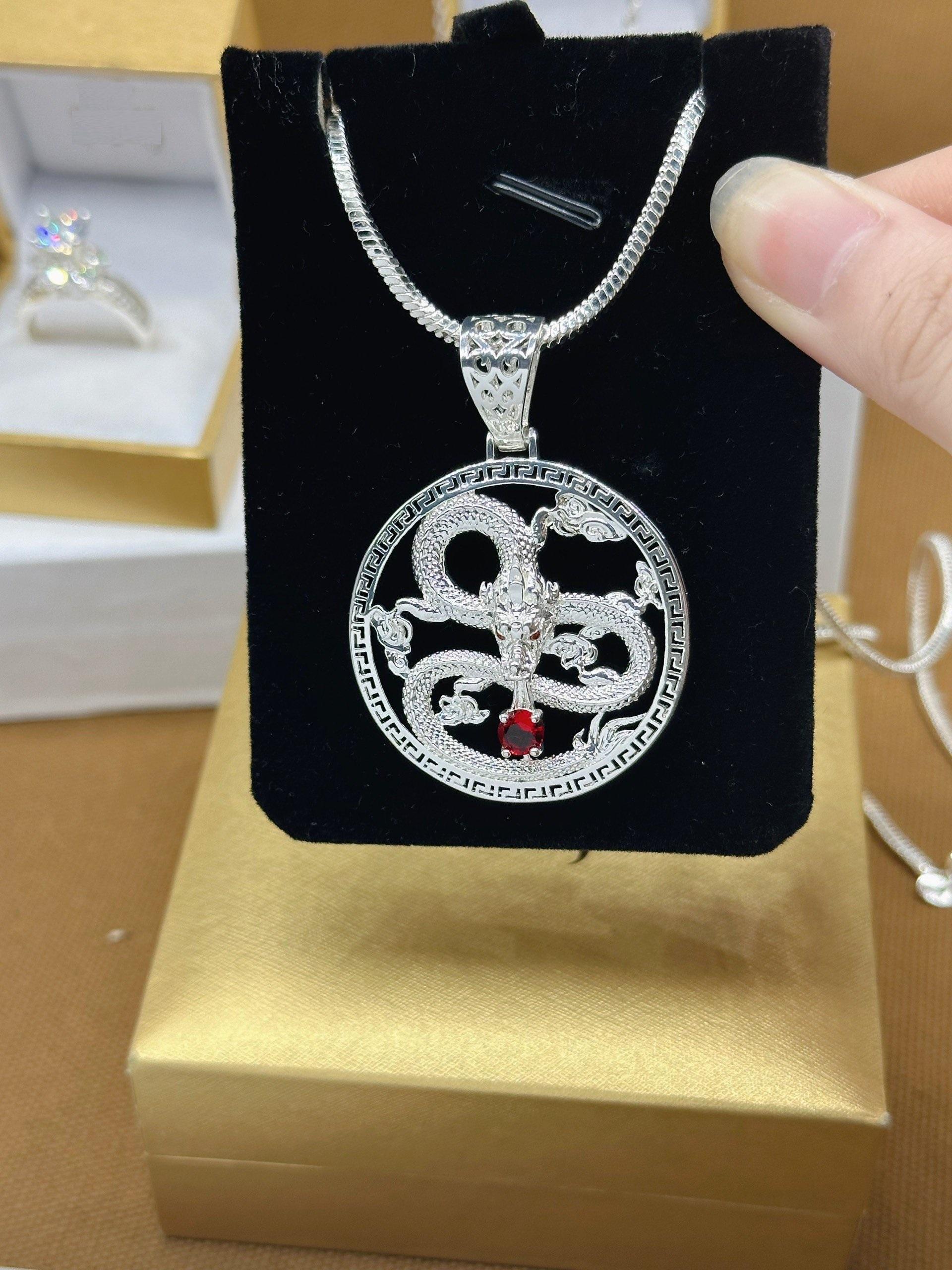 [May jewels] Vòng cổ, Dây Chuyền Mặt Rồng đính đá ruby giả Trang sức mỹ ký cho Nam_thumbnail_3