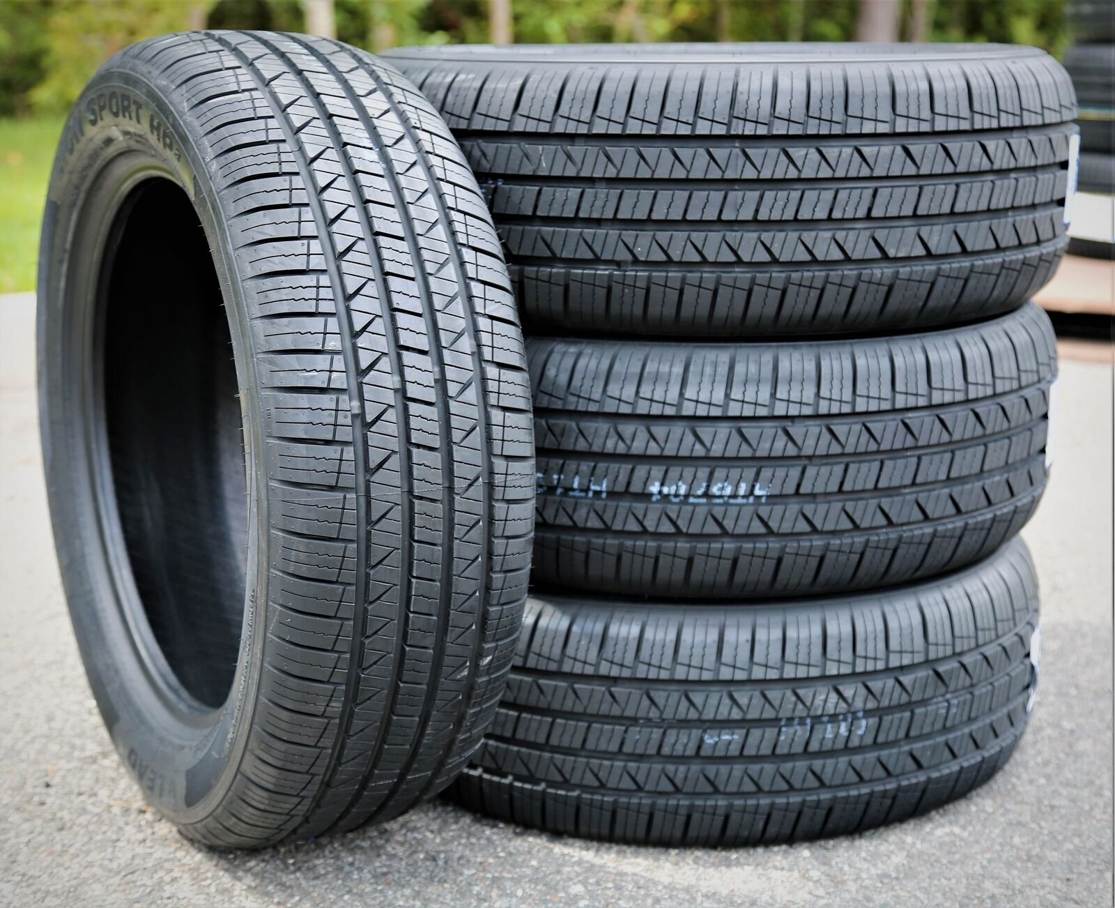 Lốp 235/65R16 LION SPORT HP3 103H LA_thumbnail_4