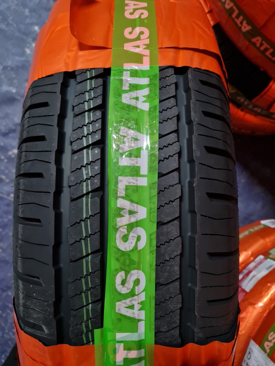 Lốp 235/80R16 PA H/TNB 109T AT -_thumbnail_1