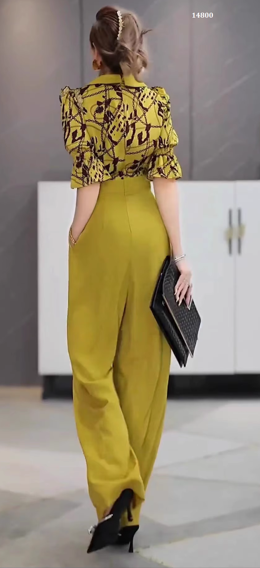 14800-Set bộ áo kèm quần suông  màu vàng  ( áo mango, quần kaki lụa)_thumbnail_1