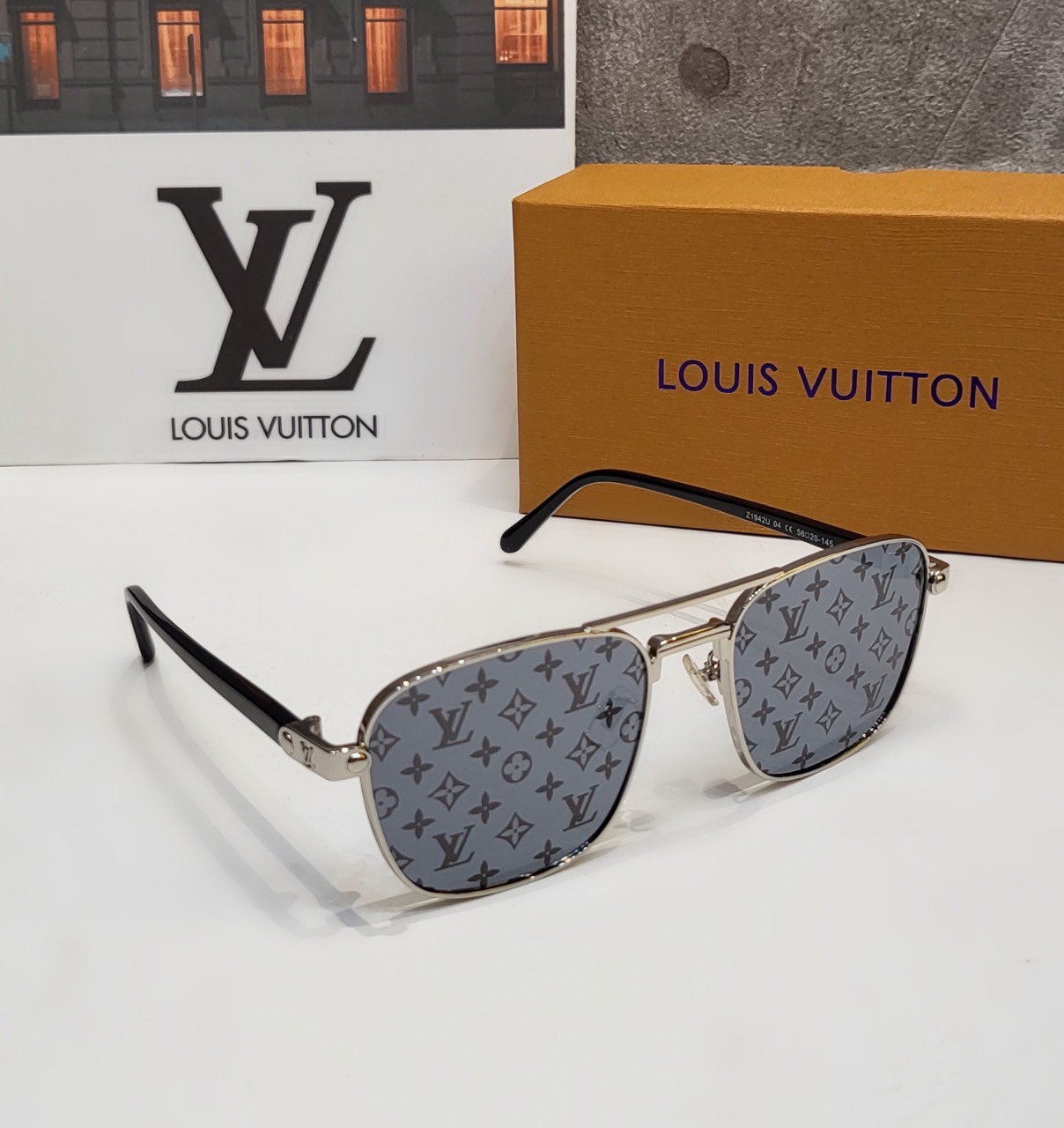 Mắt Kính Louis Vuitton LV Clockwise Sunglasses đen xám LikeAuth 99%_thumbnail_3