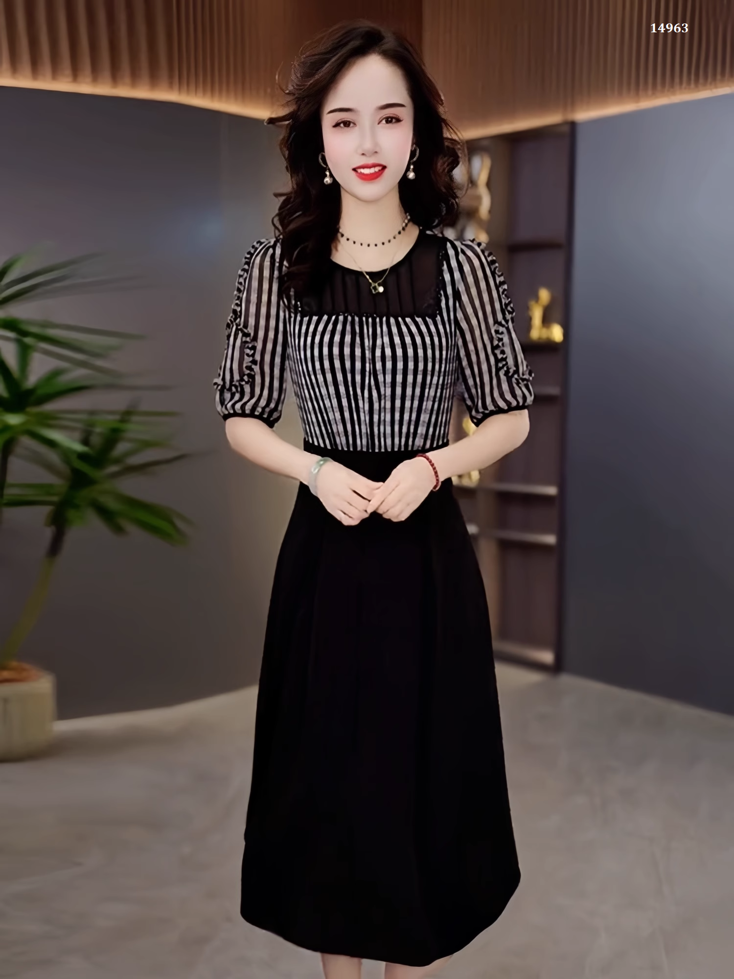 14963-Đầm xoè A phối sọc caro tay lở cách điệu (caro, chéo nhật)_thumbnail_0