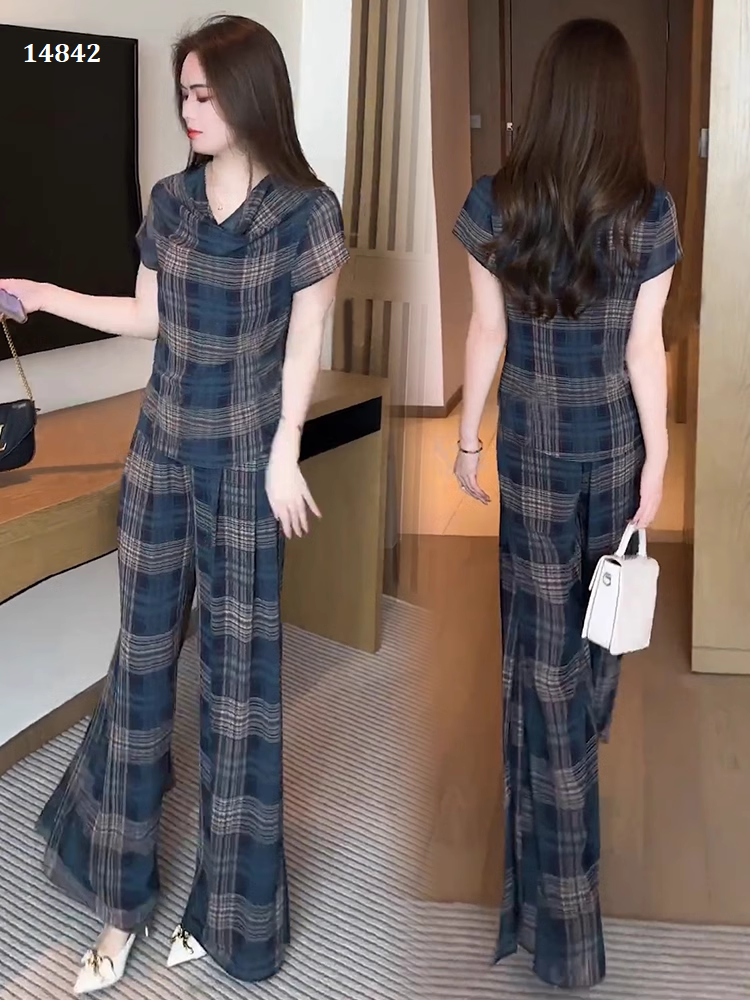 14842-Set  bộ kẻ sọc  áo cổ  đổ  quần suông ( vải voan sọc, có lót)_thumbnail_2