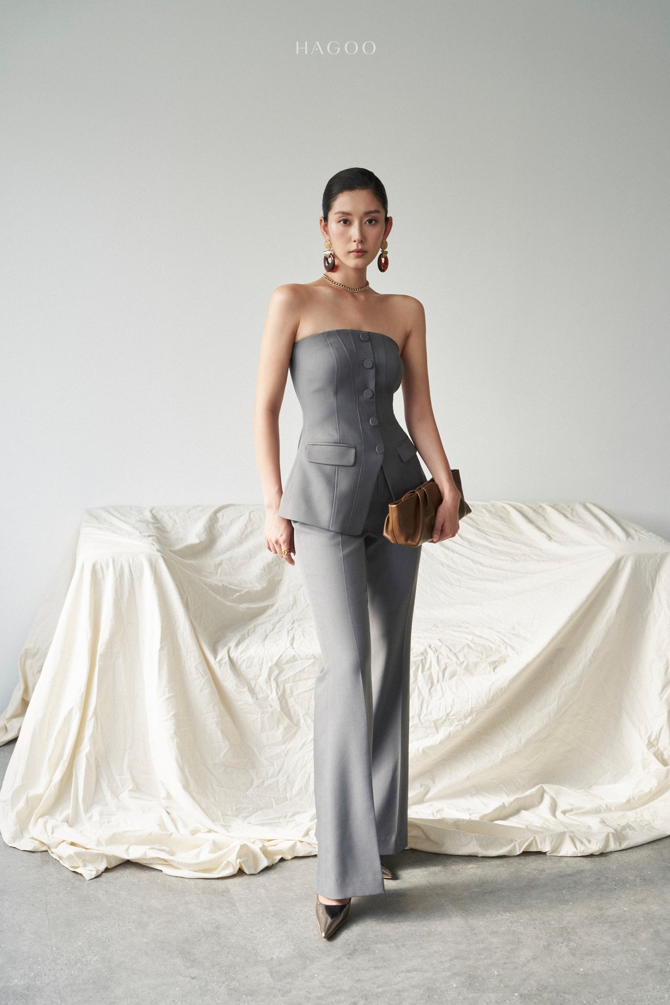 Quần loe xám BST HAGOO_thumbnail_2